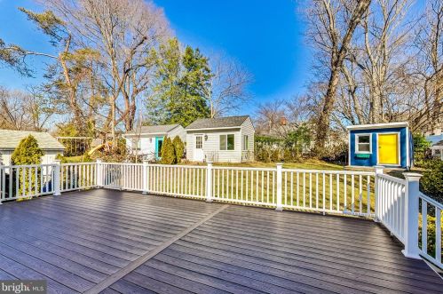 903 Robin Rd, Silver Spring MD  20901-1872 exterior