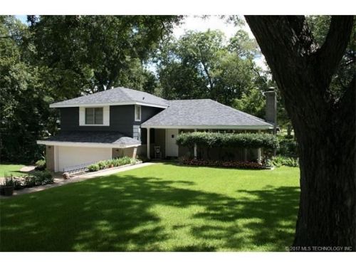 608 Ohio St, Tishomingo, OK 73460-3229