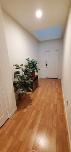 9446 Revere Ct, Santa Ana, CA 92708-4577