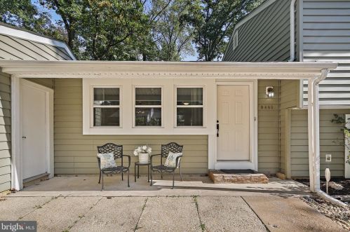 9483 Cameldriver Ct, Columbia, MD 21045-4323