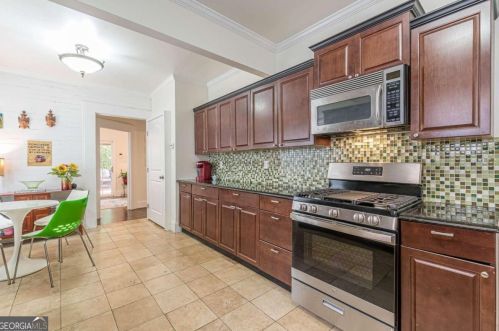 1339 Elizabeth Ln, Atlanta GA  30344-1724 exterior