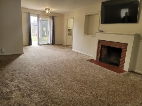 1648 Benjamin Holt Dr, Stockton, CA 95207-3421