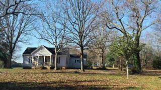 200 Meadow Farm Rd, Inman, SC 29349-7076
