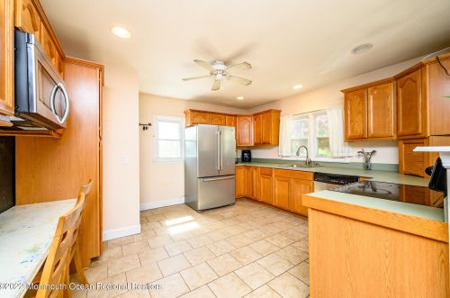 128 Lewis St, Tinton Falls NJ  07724-3429 exterior