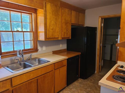 115 Glendale Ct, Warner Robins, GA 31088-5743