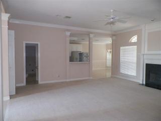 1301 Meadow Mountain Dr, Waco TX  76712-8752 exterior