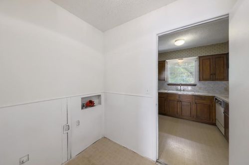 4609 Arapahoe Trl, Austin TX  78745-1510 exterior