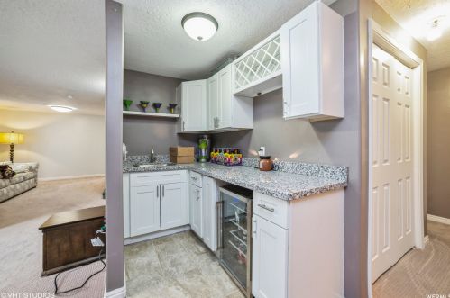 7617 4770, Taylorsville UT 84084-5508 exterior