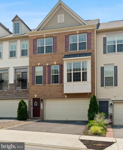 907 Whitstable Blvd, Arnold, MD 21012-1994