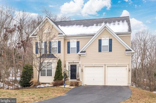 75 Sapphire St, Fredericksburg, VA 22405-2097