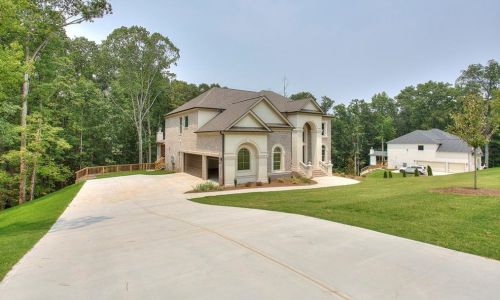 2003 Fontainbleau Dr, Conyers GA  30094-4804 exterior