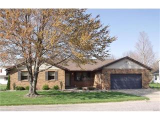 1123 Linden Pl, Mascoutah, IL 62258-5400