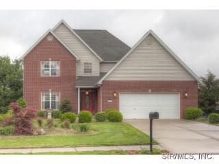 2613 Lake Lucerne Dr, Belleville, IL 62221-3361