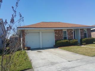 734 Bellemeade Blvd, Gretna LA  70056-7632 exterior