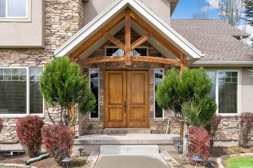 497 Rnch Dr, Alpine UT exterior