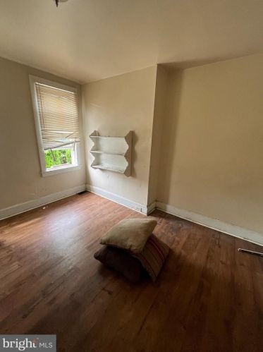 5982 20 St, Philadelphia PA 19138-2447 exterior