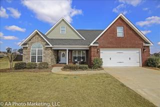 167 Addington Dr, Kathleen, GA 31047-4502