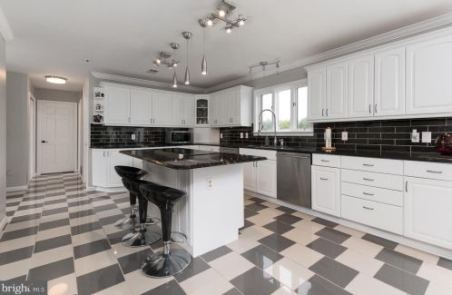 152 Butler Rd, Princeton NJ  08540-8503 exterior
