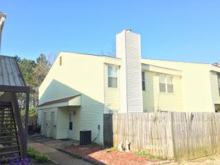 1769 6th Crompton Sq, Memphis TN  38134-6882 exterior