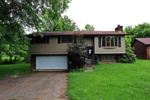 20 Lee Rd, Huntington, WV 25704-9266