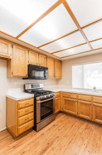 8543 Yarrow Ln, Riverside CA 92508-2971 exterior