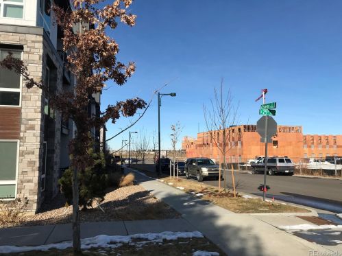 12036 25th Ave, Denver, CO 80010-1622