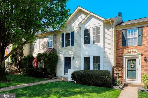 10004 Grass Market Ct, Fredericksburg, VA 22408-9209