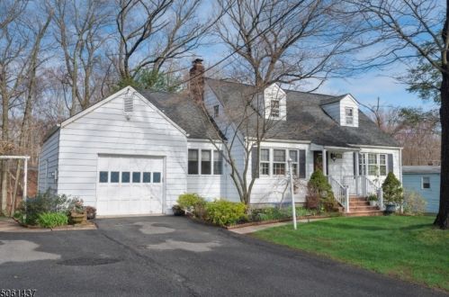 172 Fox Hill Rd, Parsippany, NJ 07834-3012