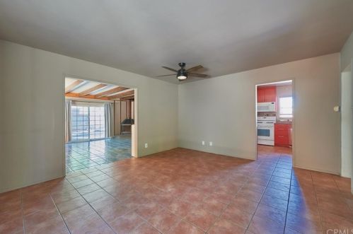 3440 Mono Dr, Riverside CA  92506-2118 exterior