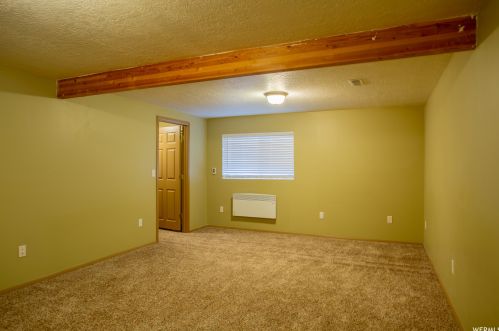 8641 Alta Cv Dr, Sandy UT 84093-1699 exterior