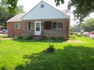 262 Maplewood Ave, Columbus OH  43213-1734 exterior