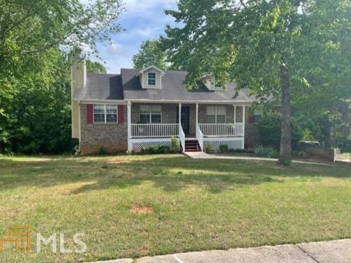 316 Lacebark Ln, Hampton, GA 30228-5514