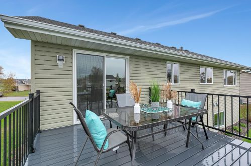 202 Jasmine Ln, Saint Joseph MN  56374-4640 exterior