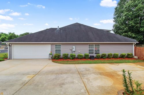 651 Pathwood Ln, Stockbridge GA  30281-7788 exterior