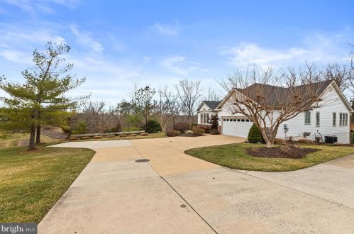 13558 Ryton Ridge Ln, Gainesville, VA 20155-3007