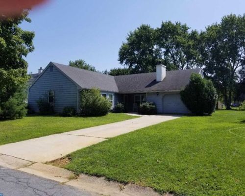 28 Maplewood Pl, Auburn, NJ 08085-1533