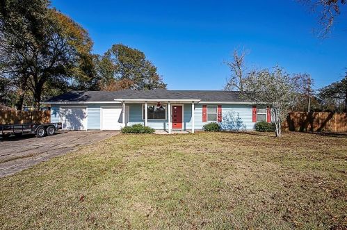 3604 Central Blvd, Nederland, TX 77627-3224