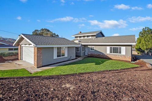 4448 Crestview Dr, Norco, CA 92860-1617