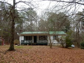 74 Brenda Cir, Rockmart, GA 30153-4916