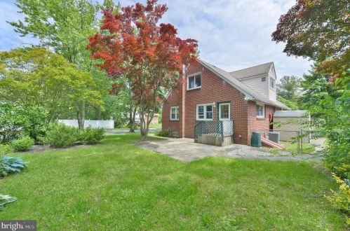 6024 Pleasant Ave, Camden NJ 08110-3537 exterior