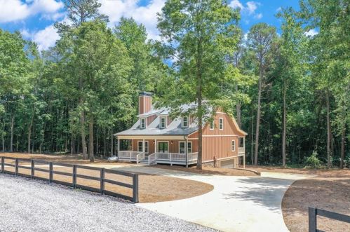 14 Gunners Dr, Cleveland, GA 30528-5322