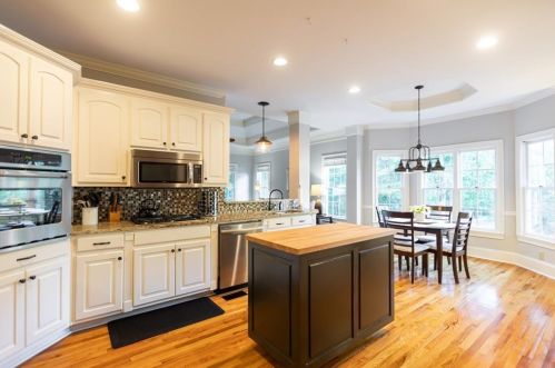 1423 Brighton Pl, Loganville, GA 30052-2963
