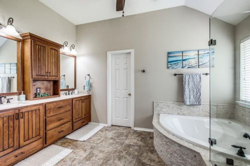 1201 Sheffield Dr, Midlothian TX  76063-7693 exterior