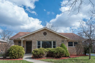 1237 Arquilla Ln, Homewood, IL 60422-1653