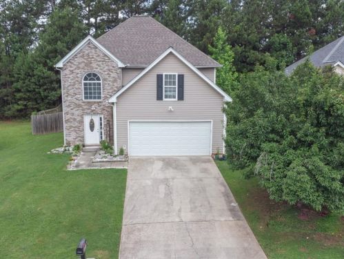 3050 Highland Park Ln, Lithonia, GA 30038-5114