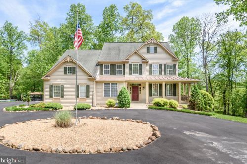 17702 Karen Hope Ct, Hamilton, VA 20158-3469