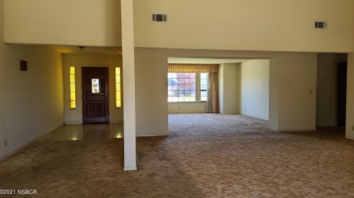 1426 Marilyn Way, Santa Maria, CA 93454-5943