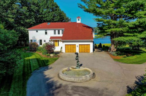 1 Cullen Bay Rd, Dover, NH 03820-5000