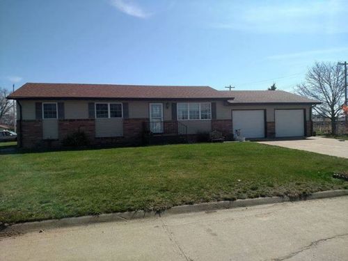 301 Cedar St, Willowdale, NE 68763-1099