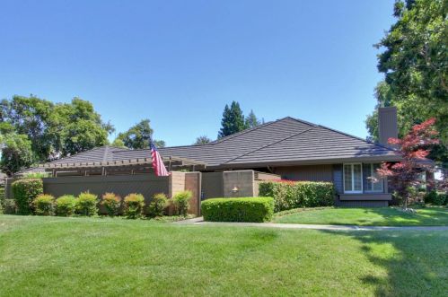 2101 Gold Rush Dr, Rancho Cordova, CA 95670-4469